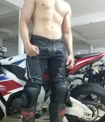 Biker boy hotties 5fb9615560be9.jpg