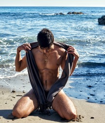 Young bodies like adonis 5fb996cb08a3b.jpg