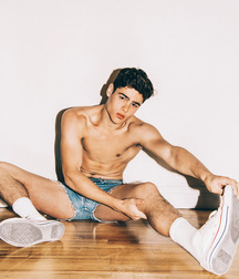Young bodies like adonis 5fb9972f7c22b.jpg