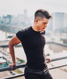 Leather loving hotties 5fb9c01a91703.jpg
