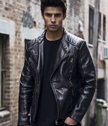 Leather loving hotties 5fb9c01e93448.jpg