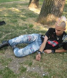Leather loving hotties 5fb9c06663bf1.jpg