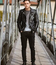 Leather loving hotties 5fb9c06e54f03.jpg
