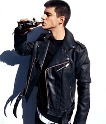 Leather loving hotties 5fb9c077d56b2.jpg