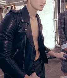 Leather loving hotties 5fb9c08144fbe.jpg