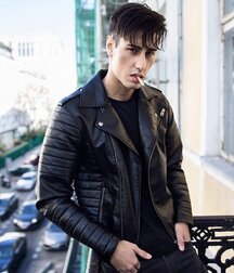 Leather loving hotties 5fb9c08ee1070.jpg