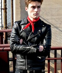 Leather loving hotties 5fb9c0c46995e.jpg