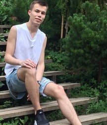 Addicted to sneaks and socks 5fba8d7b7fe23.jpg