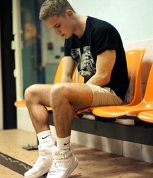 Addicted to sneaks and socks 5fba8d7dc21bf.jpg
