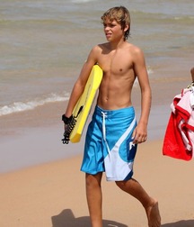 Swim and beach boys 5fba99ddae2cb.jpg