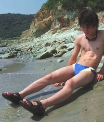 Swim and beach boys 5fba99e65cb85.jpg