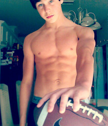 Cute and alpha boys 5fbaac55df0a4.jpg