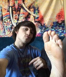 Loving classmate's feet 5fbabc791195f.jpg