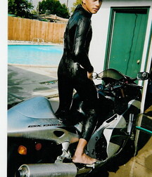 Sports boys in wetsuit 5fbaf2f92aab7.jpg