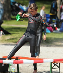 Sports boys in wetsuit 5fbaf31360276.jpg