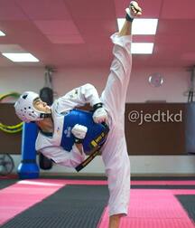 Karate and Footfighters 5fbaf66af0997.jpg