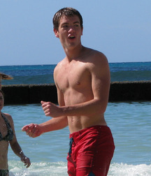 Bois in beach shorts 5fbc0da9cfa3a.jpg