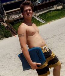 Bois in beach shorts 5fbc0e0e93f8e.jpg