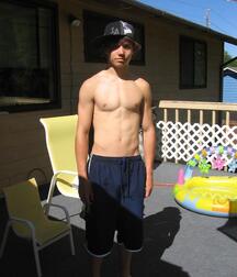 Boys wearing baseball caps 5fbc10bd14a59.jpg