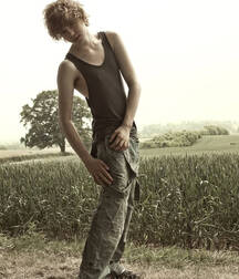 Sweet cute hotties 5fbc28a752128.jpg