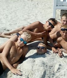 Beach and sports hotties 5fbd84ec38c9d.jpg