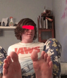 You will like my dirty feet soon 5fbd8a33f1a72.gif