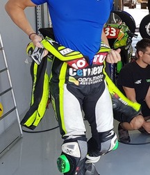 Biker boys in Leather 5fc04235cbc44.jpg
