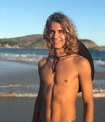 Amazing boys and models 5fc122827b6e6.jpg