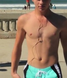 Twinks are real beauties 5fc1aed35a89a.jpg