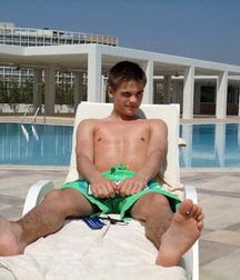 The boys gorgeous feet 5fc2cfbfe0bee.jpg