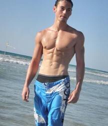 Boys show body and abs 5fc334d4ec67a.jpg