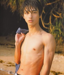 Cute boy beauties 5fc3f6fbbfa1a.jpg