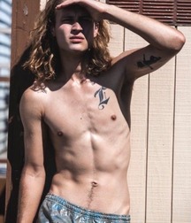 Longhair hunks 5fc3f81ab0bdd.jpg
