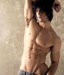 Longhair hunks 5fc3f83339808.jpg