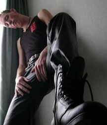 Lovin leather and boots 5fc3f9346f362.jpg