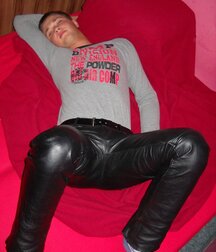 Lovin leather and boots 5fc3f9369e3e9.jpg