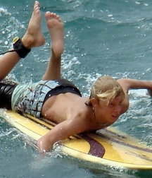 Blond beach and surfer boys 5fc52b8f1d8f7.jpg