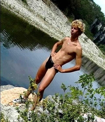 Beach and outdoor boys 5fc530ac9d348.jpg