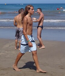 Beach and outdoor boys 5fc530f9dd9bb.jpg