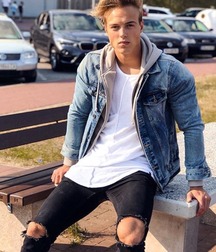 Jeans fetish boys 5fc5566e5ef9f.jpg