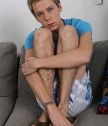 Sexy flip flops guys 5fc5854b930b3.jpg
