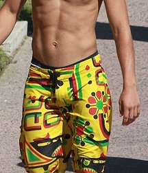 Sexy flip flops guys 5fc5855014de3.jpg