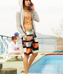 Sexy flip flops guys 5fc58581be431.jpg