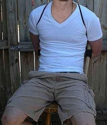 Sexy flip flops guys 5fc585a43b644.jpg