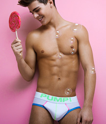 Boys big bulges 5fc6513e1e2e2.jpg