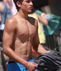 Sport bros 5fc6988a70fc9.jpg