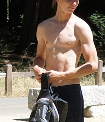 Sport bros 5fc6989b1083f.jpg