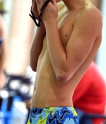Boys big bulges 5fc6a35657d83.jpg