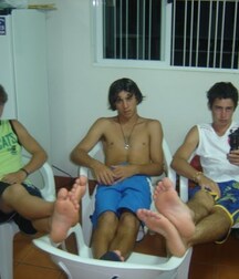 Do you like my feet 5fc6cbc3b81e7.jpg