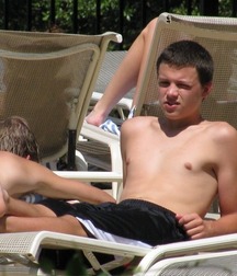 Do you like my feet 5fc6cbe064041.jpg